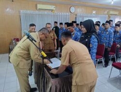 Sebanyak 108 PPPK Paruh Waktu Dinsos Sumbar Terima SK, Sekda Sumbar Tekankan Integritas dan Kinerja