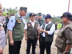 Menko PMK Praktikno Apresiasi Gerak Cepat Padang Pariaman dalam Proses Huntara