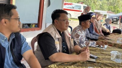 Dinkes Padang Pariaman Turun Langsung Layani Warga Terdampak Bencana