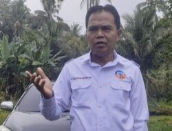 Kepala Sekolah Nyaman di Kursi, Sekolah Jalan di Tempat