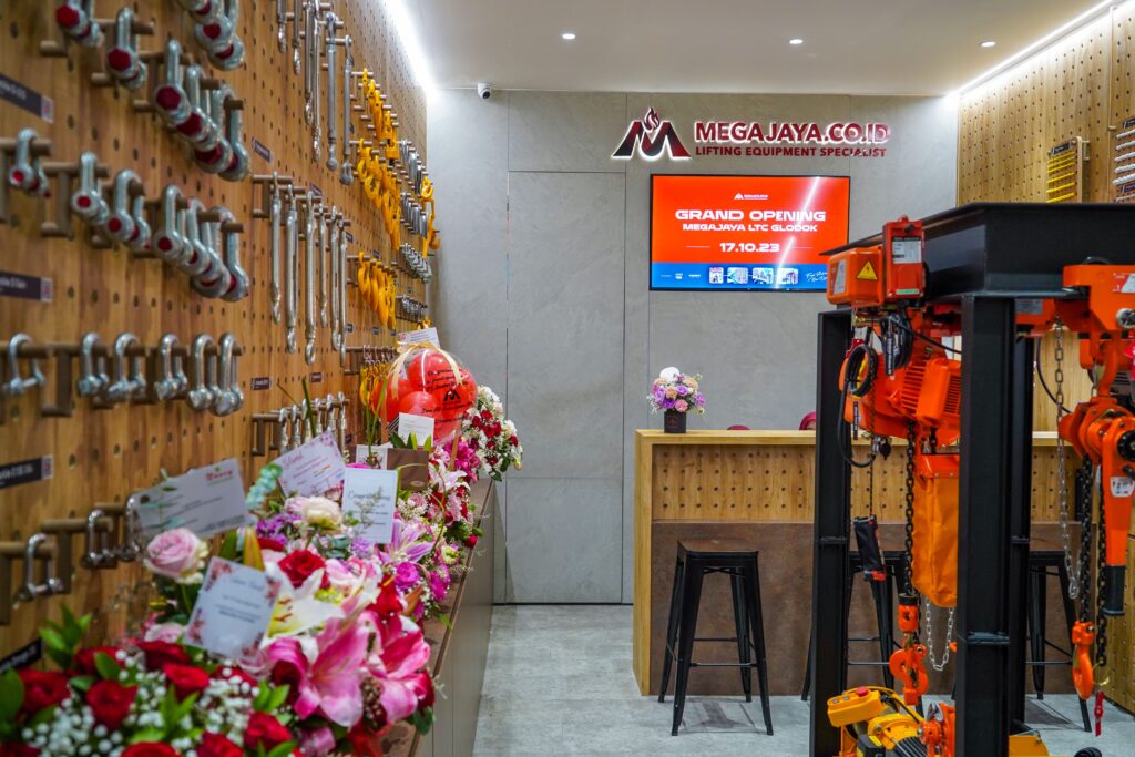 Mega Jaya Distributor Lifting Equipment Terlengkap dan Terpercaya