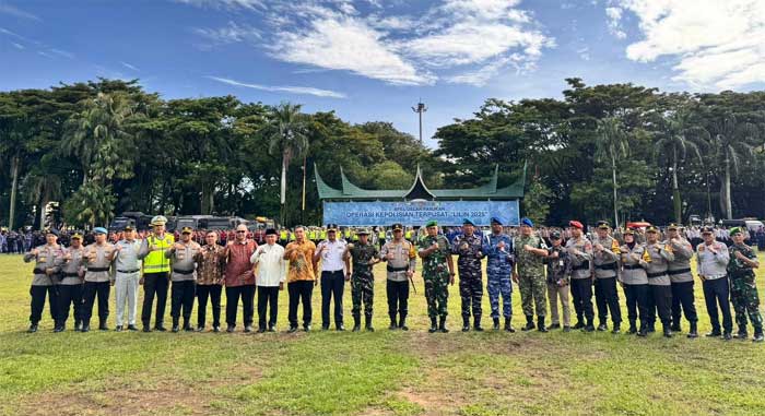 Jasa Raharja Sumatera Barat turut hadir dalam Apel Gelar Pasukan Operasi Kepolisian Terpusat “Lilin 2025” yang dilaksanakan pada Jumat, 19 Desember 2025