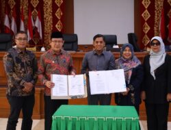 Pemko Bersama DPRD Kota Payakumbuh Tetapkan APBD TA 2026, Belanja Rp. 745.658 M dan Pendapatan Rp. 650.299 M