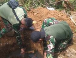 TNI dan Warga Gotong Royong Bangun Sumur Bor di 16 Titik