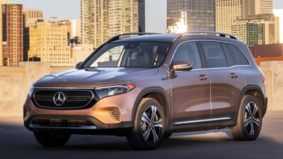 Ratusan Mobil Listrik Mercedes-Benz Kena Recall, Ngecas Dibatasi Maksimal 80 Persen.