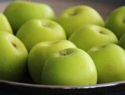 Tak Sehits Apel Merah, Apel Hijau Ternyata Punya Segudang Manfaat Sehat