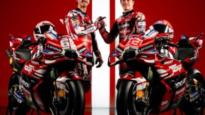 Dua Pembalap Tim Ducati Lenovo, Francesco Bagnaia dan Marc Marquez.