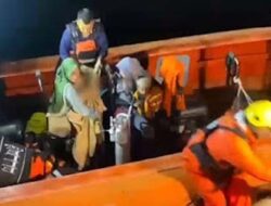 Balita Terluka di Kapal Dievakuasi Tim SAR Mentawai