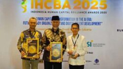 Gubernur Sumbar, Mahyeldi Ansharullah meraih penghargaan Indonesia Human Capital Brilliance Award (IHCBA) 2025.