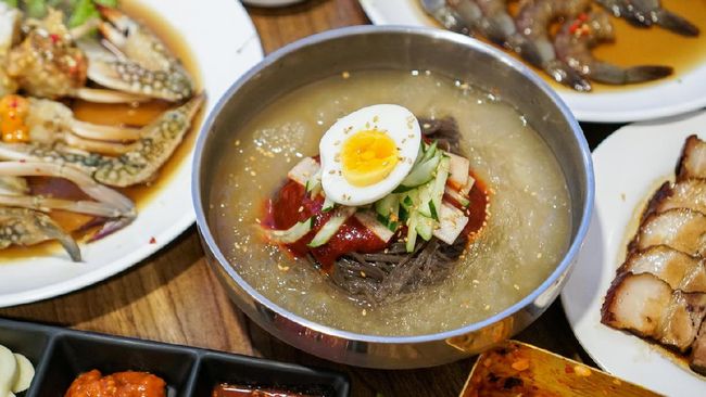 Dunia kuliner Korea Selatan memperkenalkan siwonhan-mat sebagai deskripsi cita rasa.