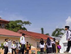 Tanah Datar Siapkan Relokasi SD dan Pondok Pesantren Terdampak Tanah Bergerak