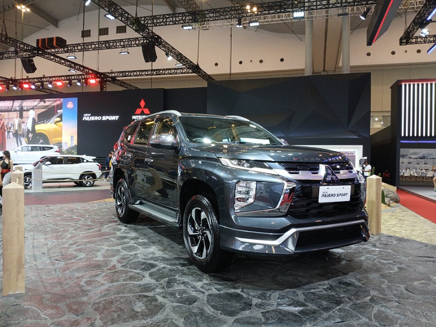 Mitsubishi Bawa New Pajero Sport di IIMS 2026, Intip Fitur dan Spesifikasinya.