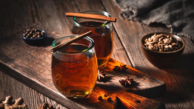 Ada beberapa manfaat minum air rebusan kayu manis.