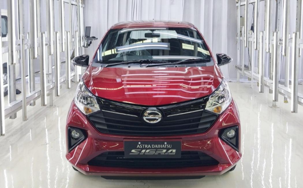 Daihatsu mempertahankan rekor penjualan mobil terbanyak kedua nasional selama 17 tahun berturut-turut.