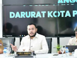 Wali Kota Padang Dialog dengan Korban Banjir Bandang Pasar Lalang, Pastikan Semua Terdata