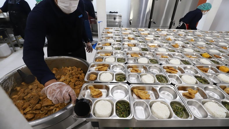 Ilustrasi menu makan bergizi gratis.