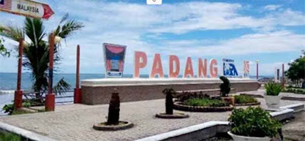 Kawasan pantai Padang