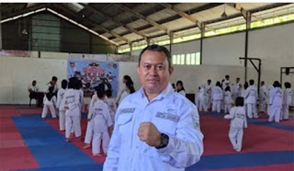 Ketua Pengurus Cabang Taekwondo Indonesia (TI) Kota Padang, Mursalim
