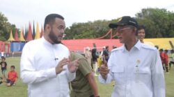 Menteri PU, Dody Hanggodo, meninjau kondisi stadion bersama Wali Kota Padang, Fadly Amran