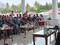 13 Nyawa Melayang, Negara Datang Menyapa Duka Padang Pariaman Serahkan Santunan