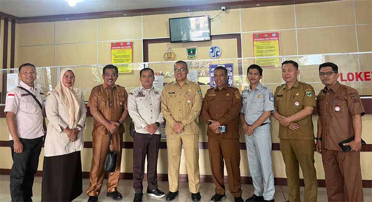 Jasa Raharja Cabang Bukittinggi turut menyambut kunjungan Sekretaris Daerah Provinsi Sumatera Barat ke Samsat Payakumbuh pada Senin, 19 Januari 2026. Kegiatan ini menjadi bagian dari upaya penguatan sinergi antarinstansi dalam meningkatkan kualitas pelayanan kesamsatan kepada masyarakat.