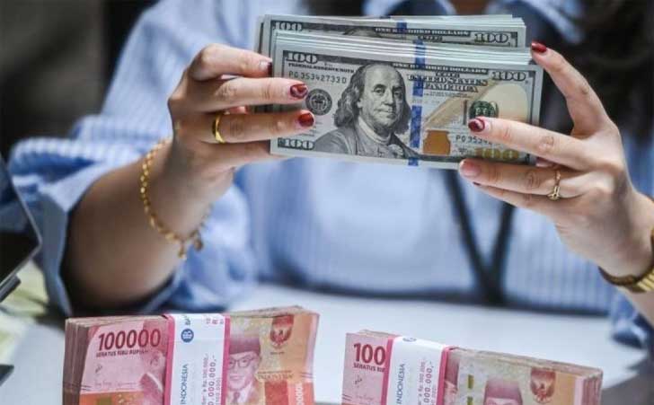 Rupiah Melemah Terhadap Dolar AS, Ini Penyebabnya