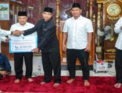 Safari Ramadan di Palembayan, Gubernur Mahyeldi Salurkan Bantuan dan Tegaskan Komitmen Pemulihan Pascabanjir