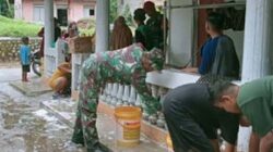 TMMD Reguler ke-127: TNI Berikan Sentuhan Bersih di Masjid Al-Huda Desa Cikuya.