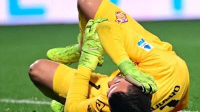 Emil Audero terkena petasan dalam laga Inter Milan vs Cremonese di Serie A.