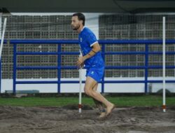Marc Klok Kembali Berlatih, Persib Dapat Suntikan Tenaga Baru