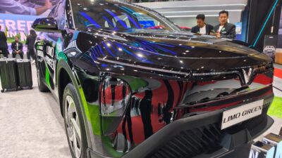 Ketidakpastian Insentif EV Bayangi Transisi Industri Otomotif Indonesia