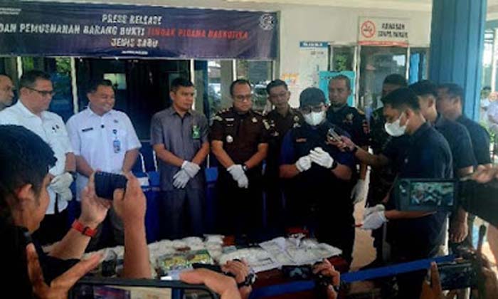 Badan Narkotika Nasional Provinsi Sumbar Musnahkan “BB”