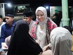 Bupati Annisa Berbuka Puasa Bersama 100 Anak Yatim di Timpeh, Penuh Haru dan Kebersamaan