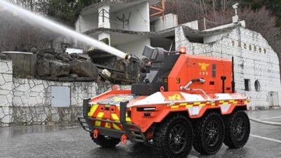 Hyundai Luncurkan Robot Pemadam Kebakaran Tanpa Awak untuk Bantu Petugas di Area Berisiko Tinggi