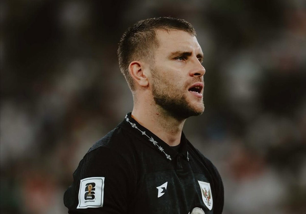 Maarten Paes berharap John Herdman bisa membawa Timnas Indonesia lolos Piala Dunia 2030.