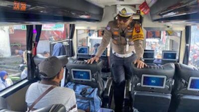 Satlantas Polres Solok Kota Laksanakan Ramp Check Kendaraan Umum di Terminal Bareh Solok