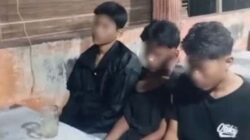 Tiga remaja diamankan warga
