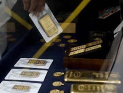 Buyback Emas Antam Ikut Menguat Rp28.000