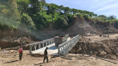 Jembatan rampung dibangun di Bener Pepanyi, Bener Meriah, Aceh pascabanjir.