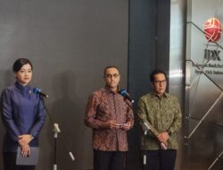 OJK Siap Buka Data Kepemilikan Saham di Atas 1 Persen demi Transparansi Pasar