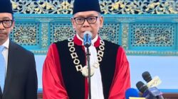 Hakim MK Adies Kadir.