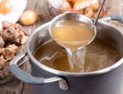 Kulit Sehat Berawal dari Dalam, Ini 10 Makanan yang Baik untuk Kulit