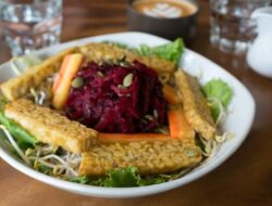 5 Sumber Protein yang Baik untuk Kesehatan Usus dan Pencernaan