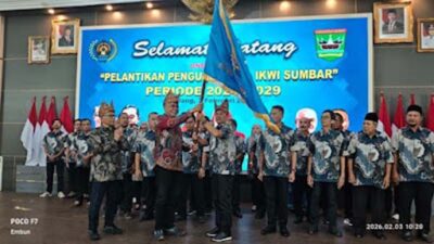 Pelantikan pengurus PWI-IKWI Sumbar 2024-2029.