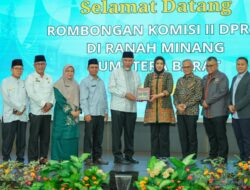 Gubernur Mahyeldi Minta Dukungan Komisi II DPR RI untuk Percepatan Pendistribusian dana TKD Sumbar