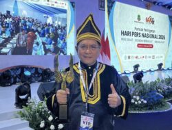 Bupati JKA Terima Anugerah PWI, Kebudayaan Padang Pariaman Naik Kelas Nasional