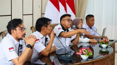 Plt Kadiskominfo Solsel Taufik Effendi Gelar Rapat Perdana