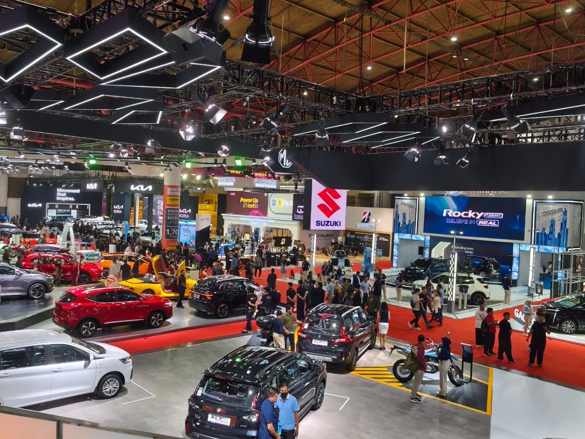 Transaksi IIMS 2026 Tembus Rp9,5 Triliun, Sedot 580 Ribu Pengunjung.