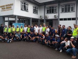 IMBI Sumbar dan Polda Sumbar Bagikan 2.000 Paket Takjil dan Santuni Anak Yatim