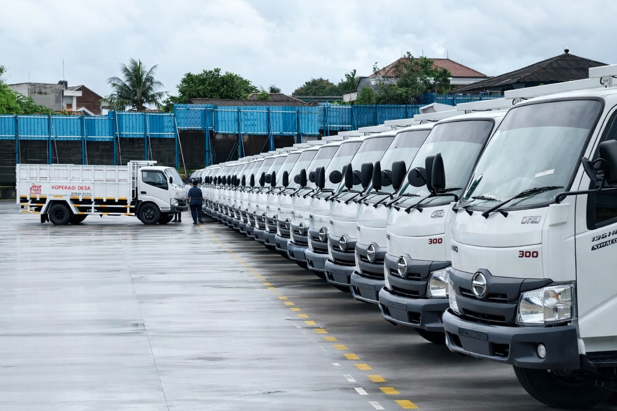 Hino Pasok 10 Ribu Truk untuk Koperasi Desa Merah Putih.